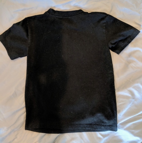 Paw Patrol short sleeve tee size Medium 5/6 - Picture 2 of 3